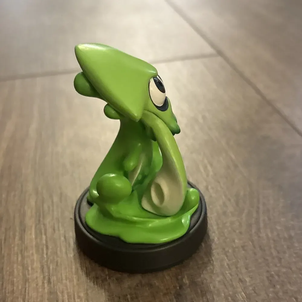 Nintendo Amiibo Inkling Squid Green Figure Splatoon